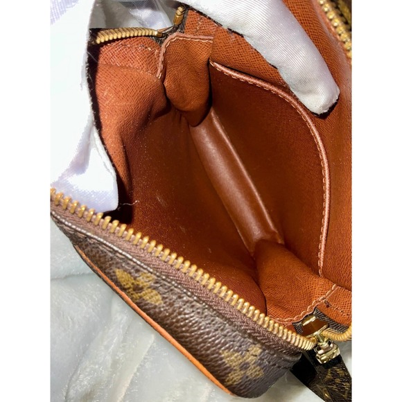 Louis Vuitton Danube Crossbody Bag Monogram Canvas Small Messenger Purse - Picture 12 of 14